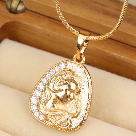 "Woman Profile Rose Gold Pendant with Crystal Edge, XPPT1580 - Picture 1 of 13